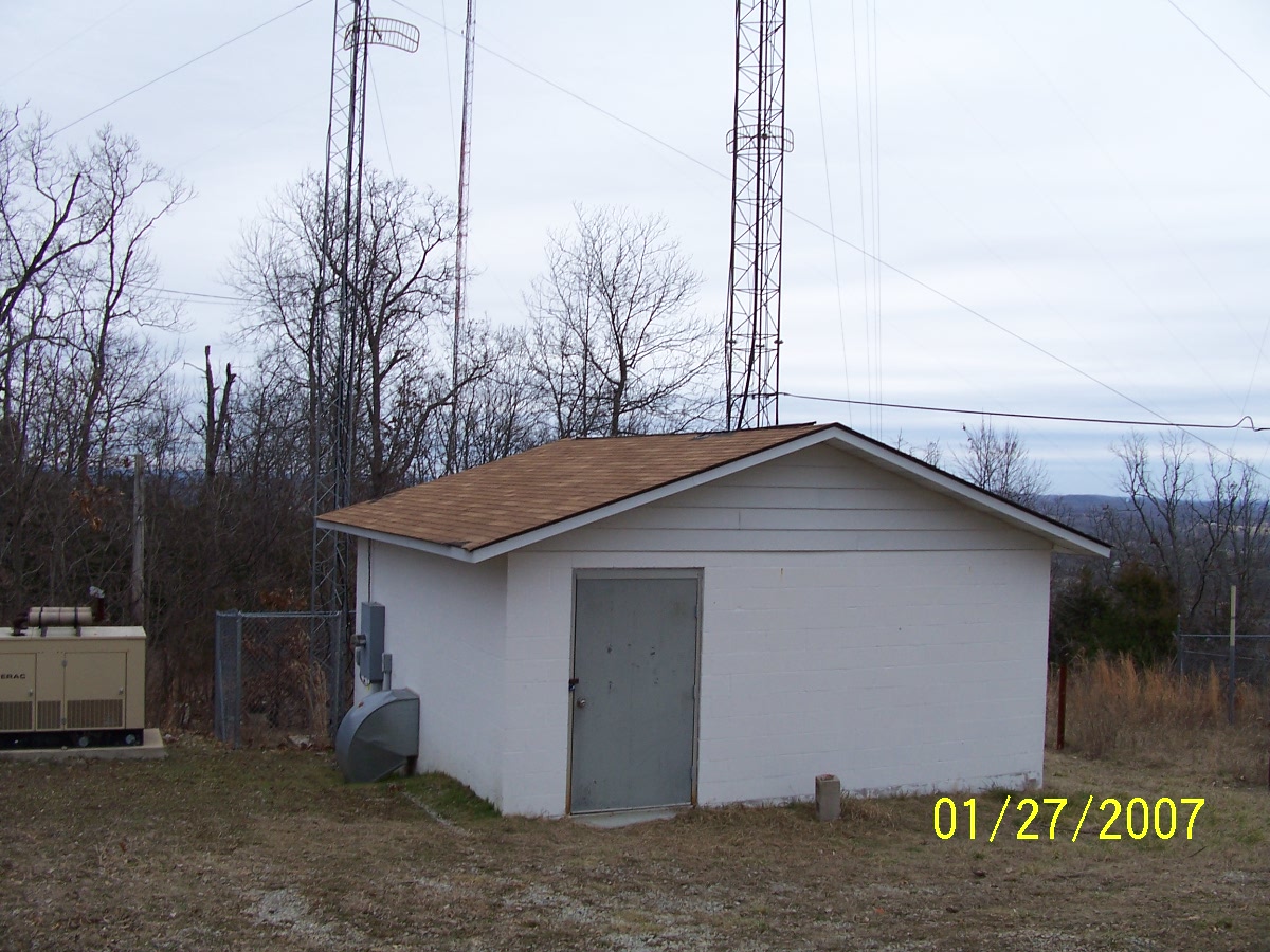 Ozark Amateur Radio Club Mountain Home, Arkansas Pictures Repeater Hardware, etc.